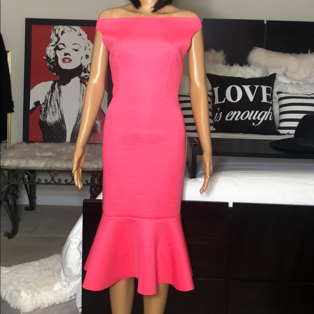 Pink Symphony Dress 👗